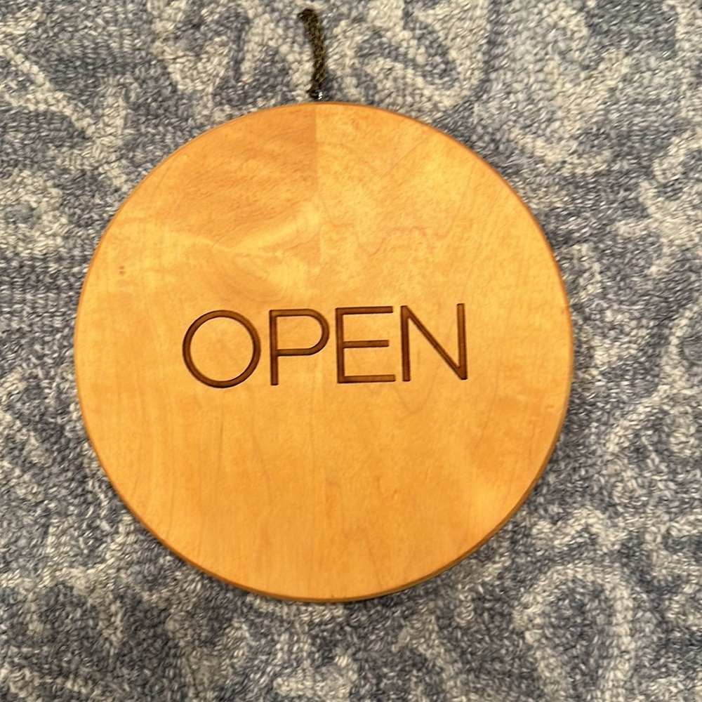 Open/Closed Sign - Picture 2 of 6
